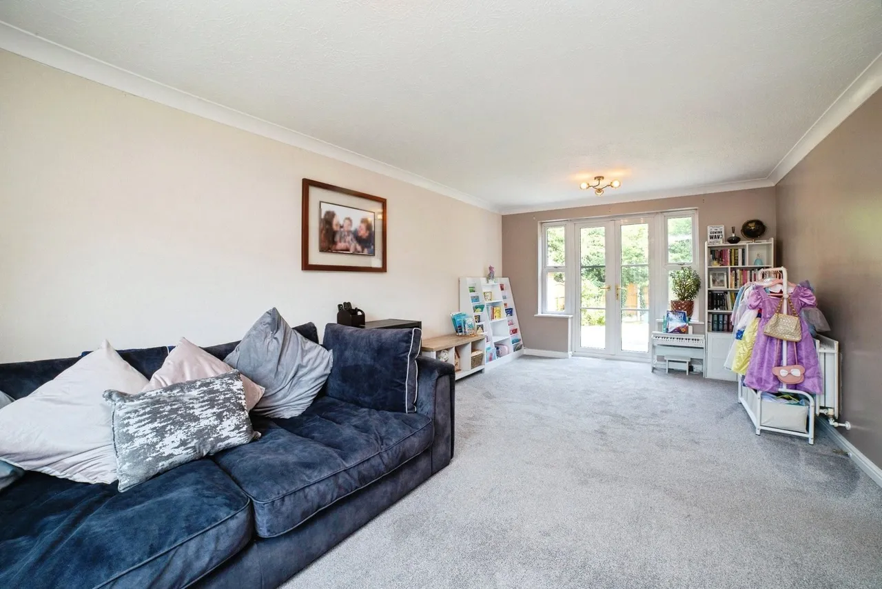 Chestnut Gardens, SUTTON-IN-ASHFIELD, Nottinghamshire, NG17, photo 6