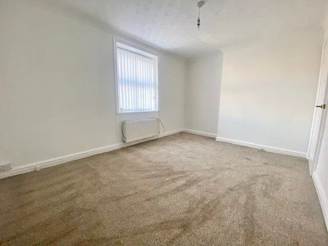 East Parade, Rossendale, BB4, photo 5