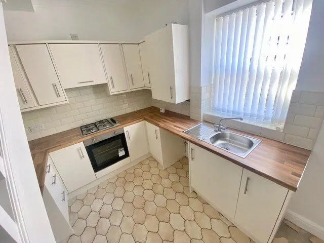 East Parade, Rossendale, BB4, photo 9