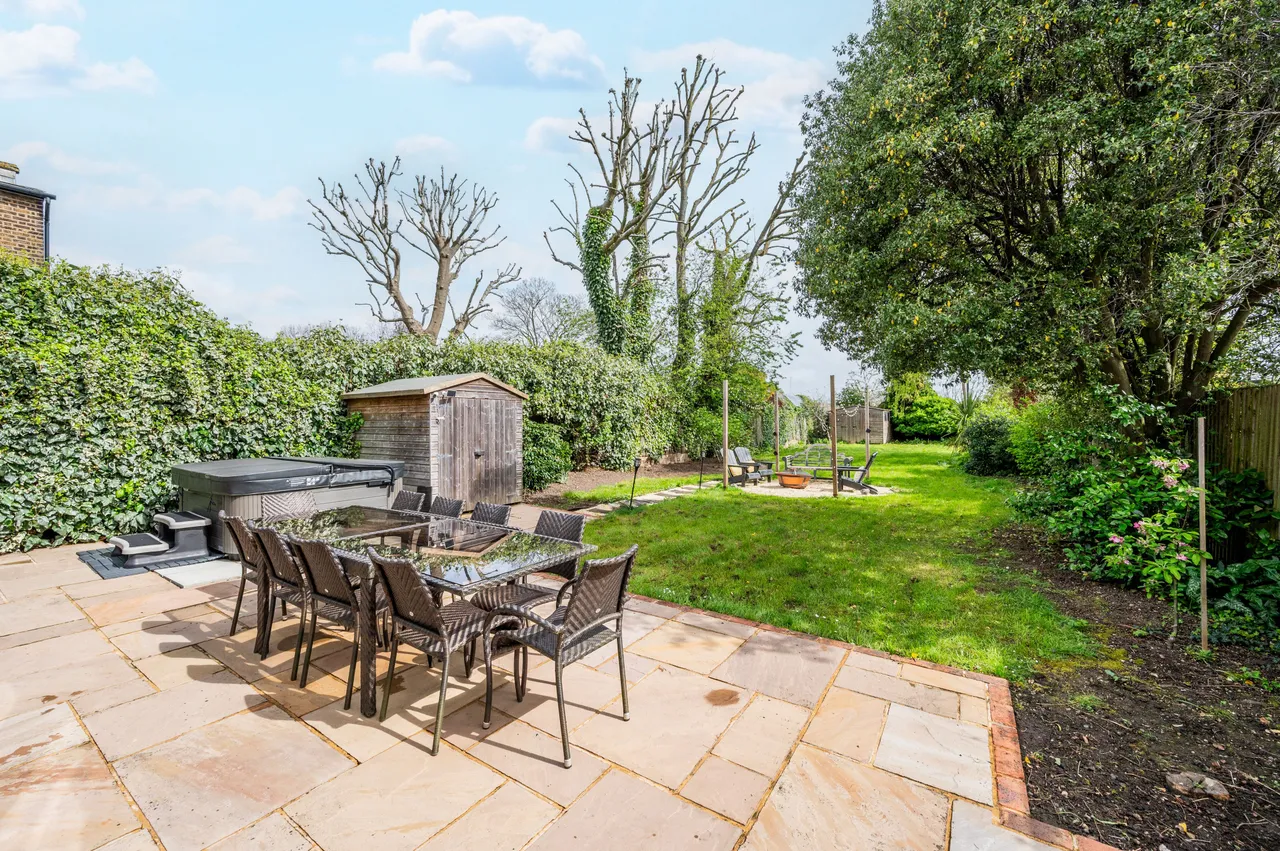46 Cambridge Drive, London, photo 12