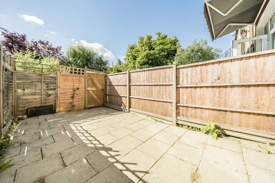 Glencairn Road, SW16, photo 6