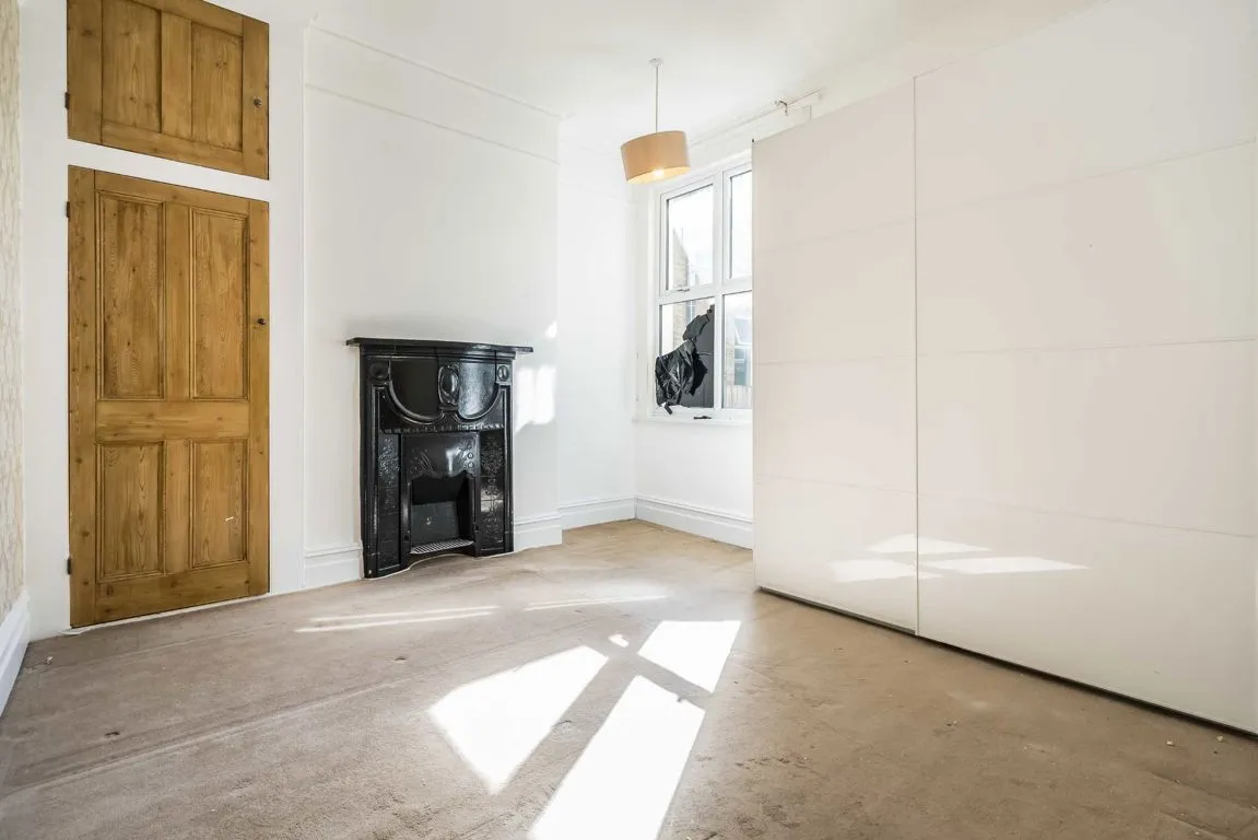 Glencairn Road, SW16, photo 5