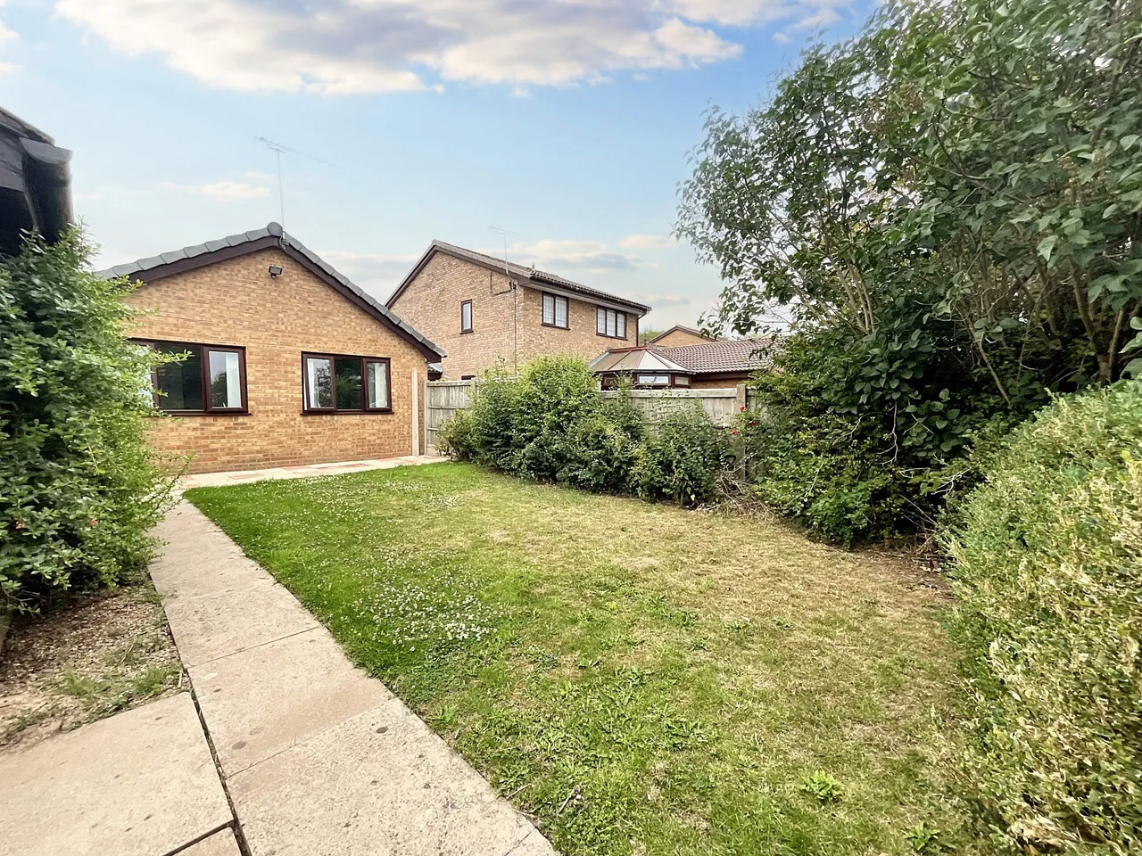 Keswick Close, Crewe, CW2, photo 10