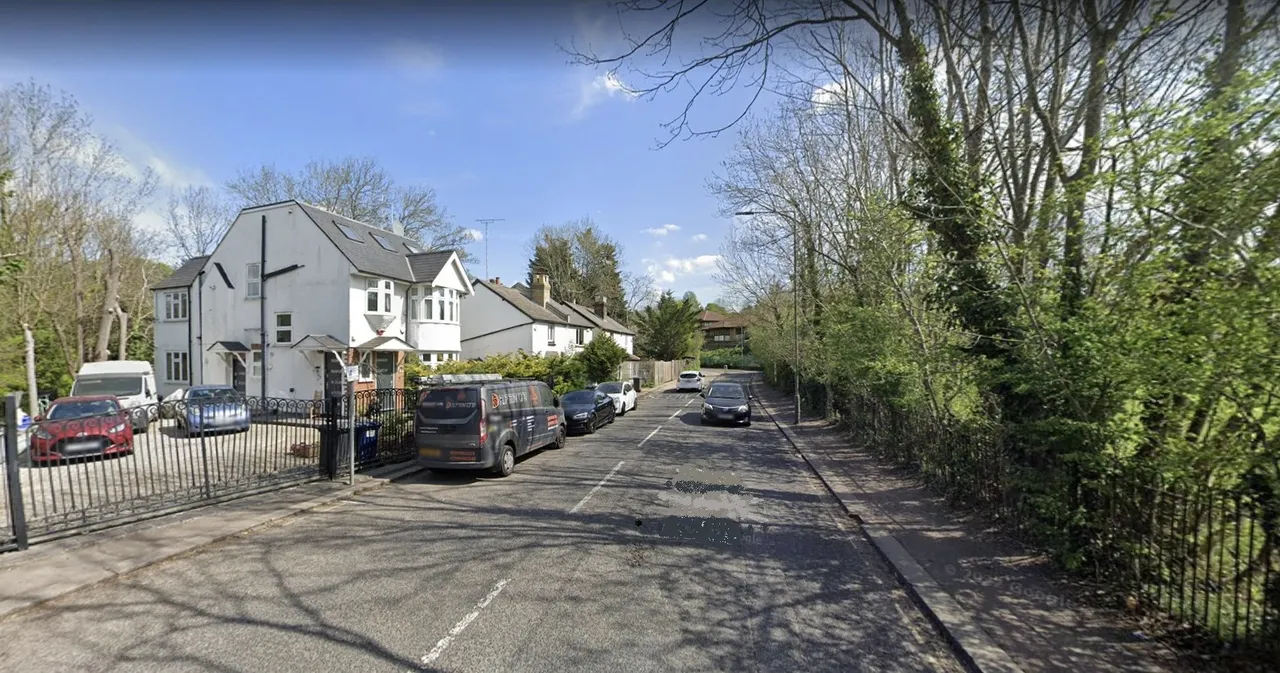 4 bed flat to rent, Dollis Road
