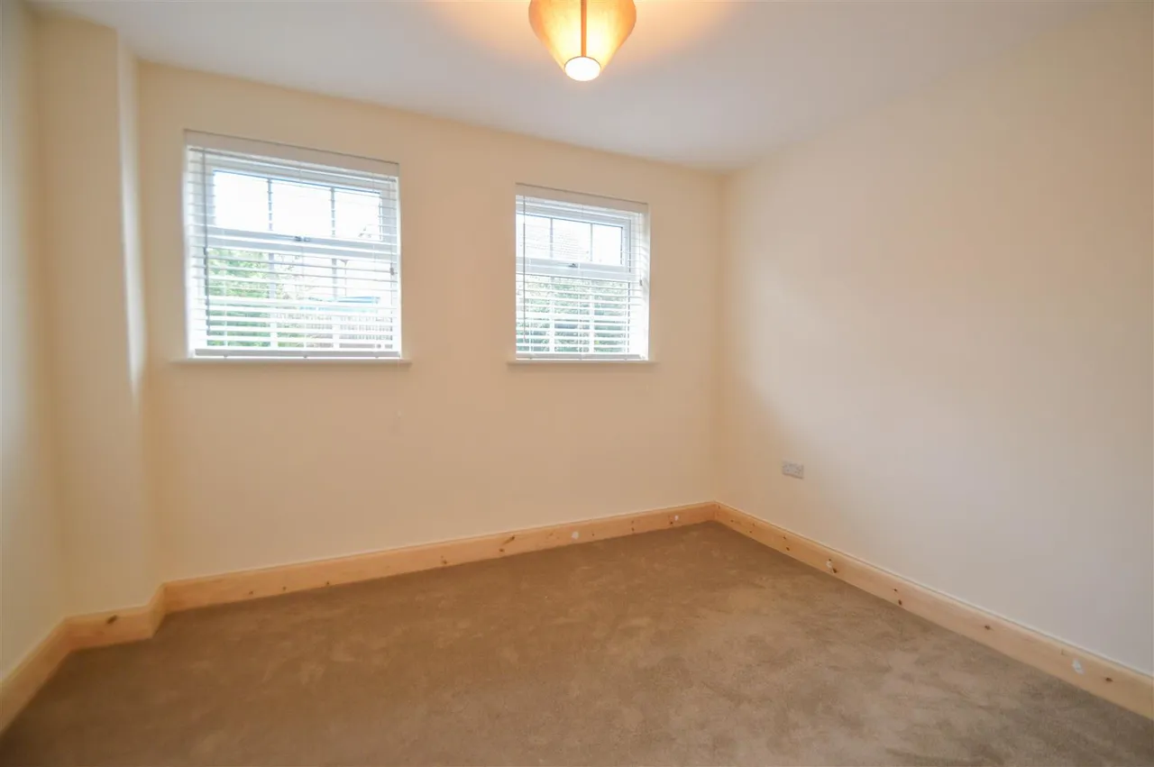 Henry Close, Haverhill, CB9, photo 5
