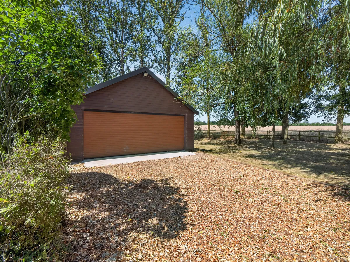Boddington Road, Claydon Banbury, OX17, photo 43