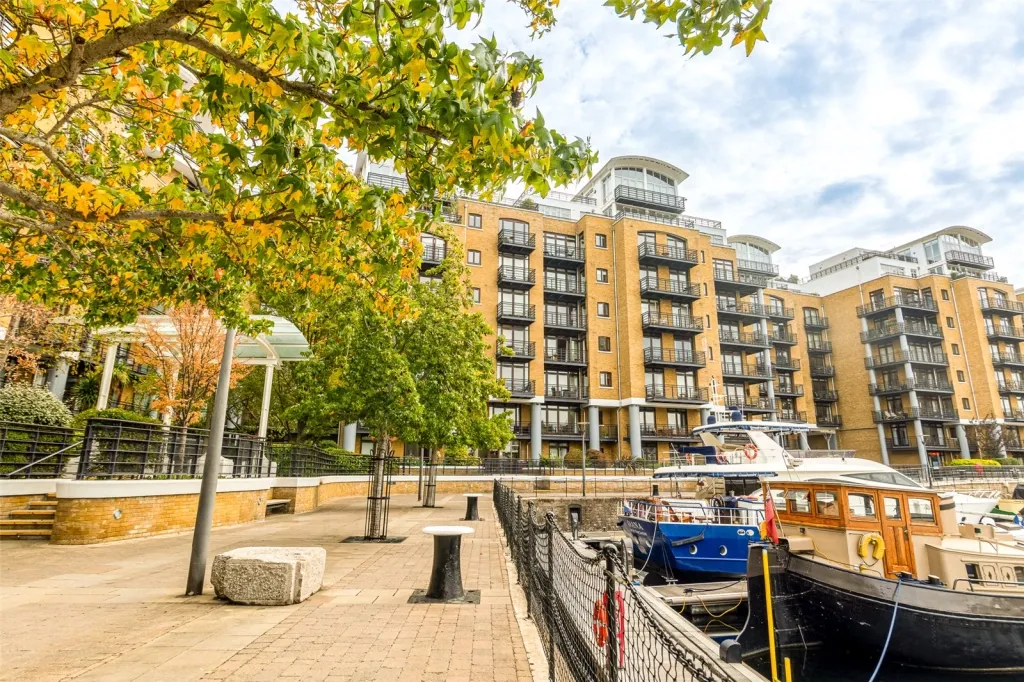 1 bed flat for sale, Star Place, Tower Hill, E1W