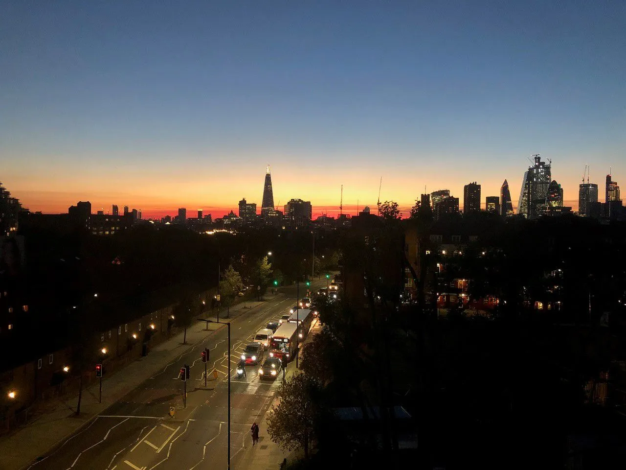 London, E1W, photo 12