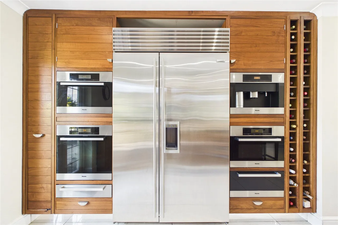 Chapel Lane, Bagshot, GU19, photo 10