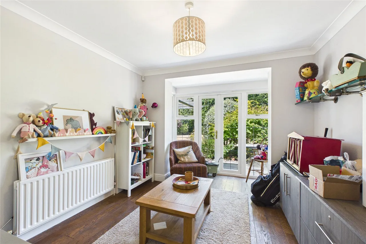 Chapel Lane, Bagshot, GU19, photo 5