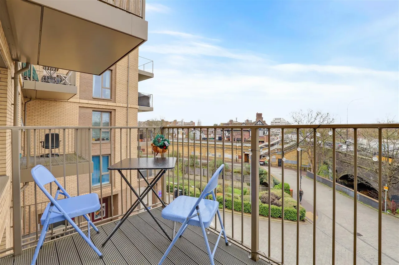 Adenmore Road, Catford, SE6, photo 5