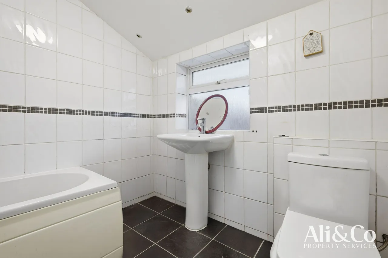 East Street, Grays, Essex, RM20 4XJ, photo 8