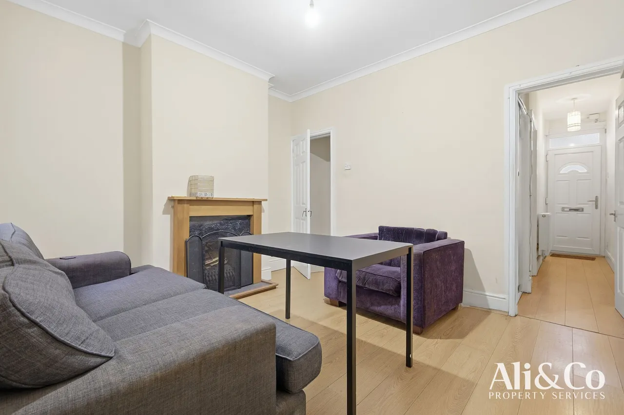 East Street, Grays, Essex, RM20 4XJ, photo 4