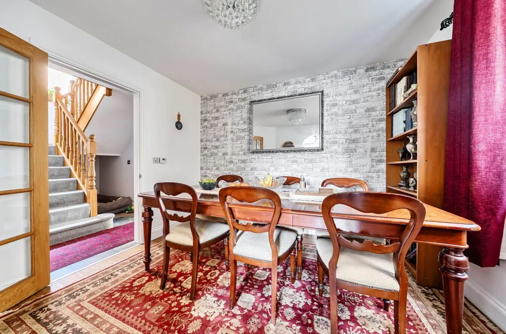 Sunningvale Avenue, Biggin Hill, photo 5