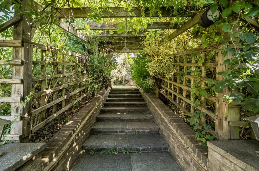 Sunningvale Avenue, Biggin Hill, photo 16