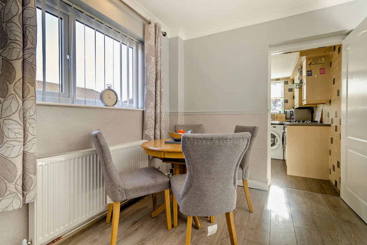 Chestnut Avenue, Doncaster, DN3, photo 10