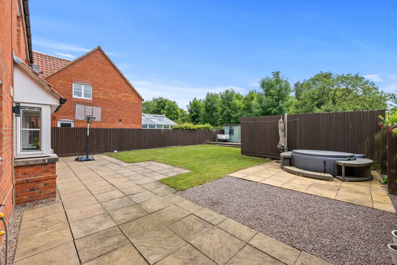 Hawthorn Close, Bleasby, NG14, photo 42