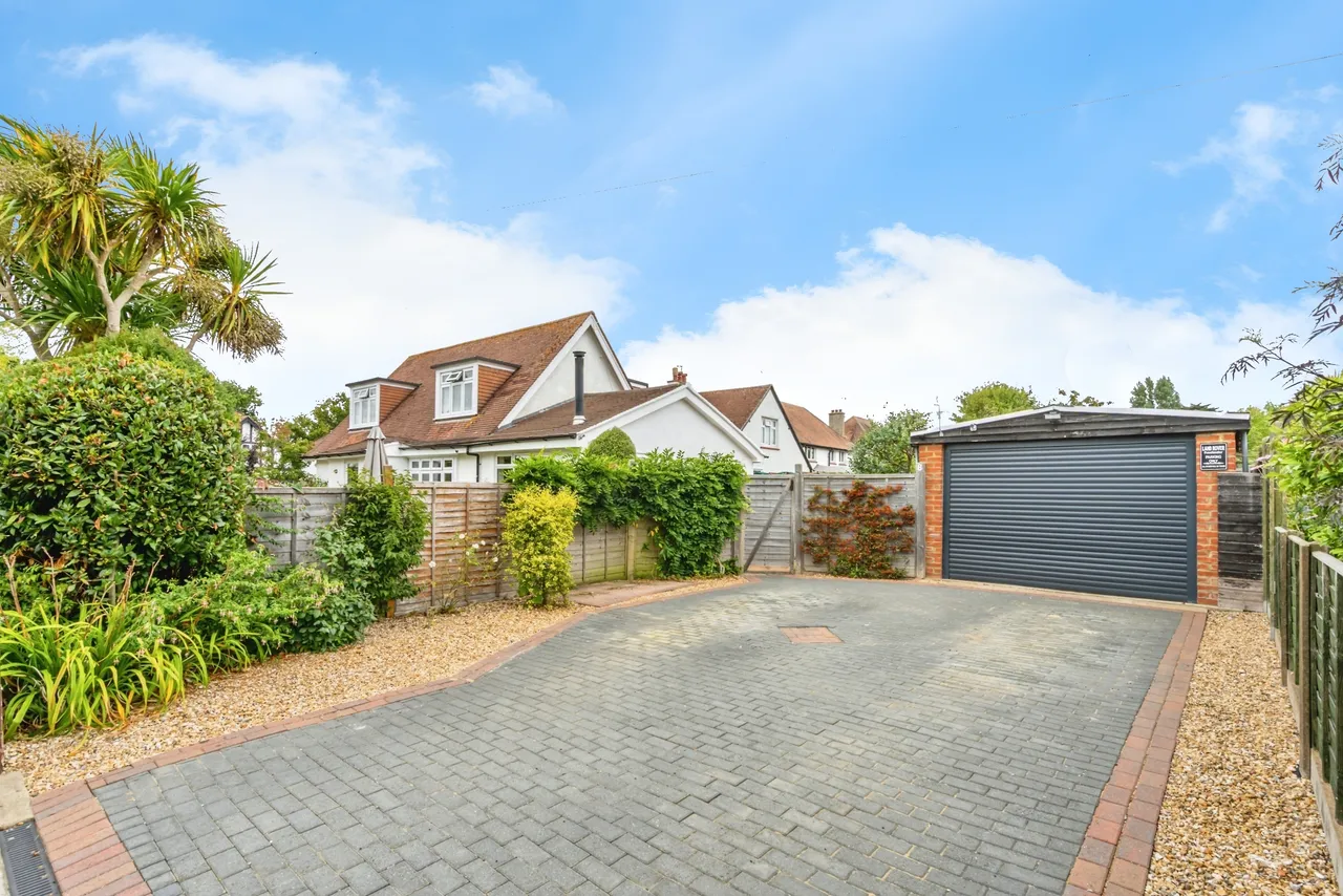 Fernhurst Gardens, Aldwick, PO21, photo 3