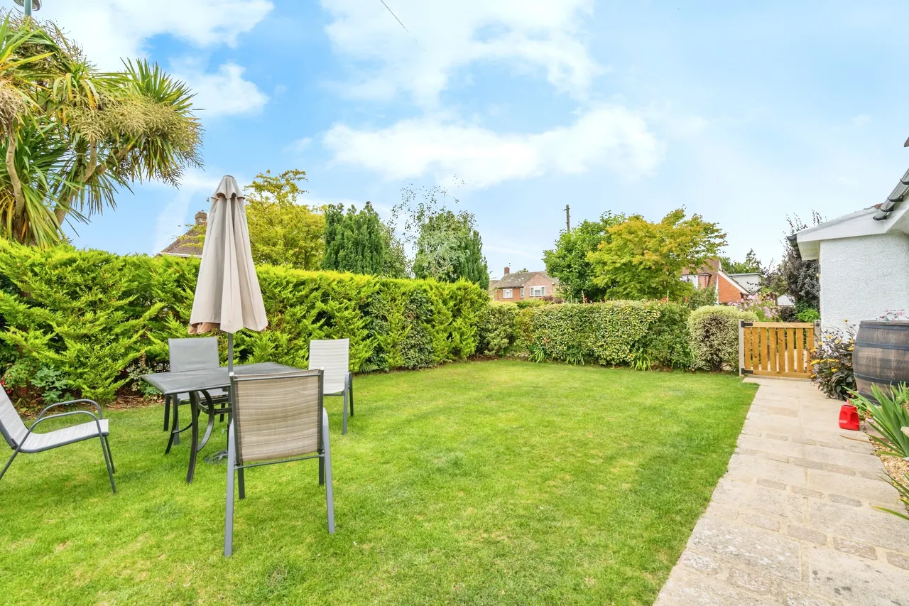 Fernhurst Gardens, Aldwick, PO21, photo 22