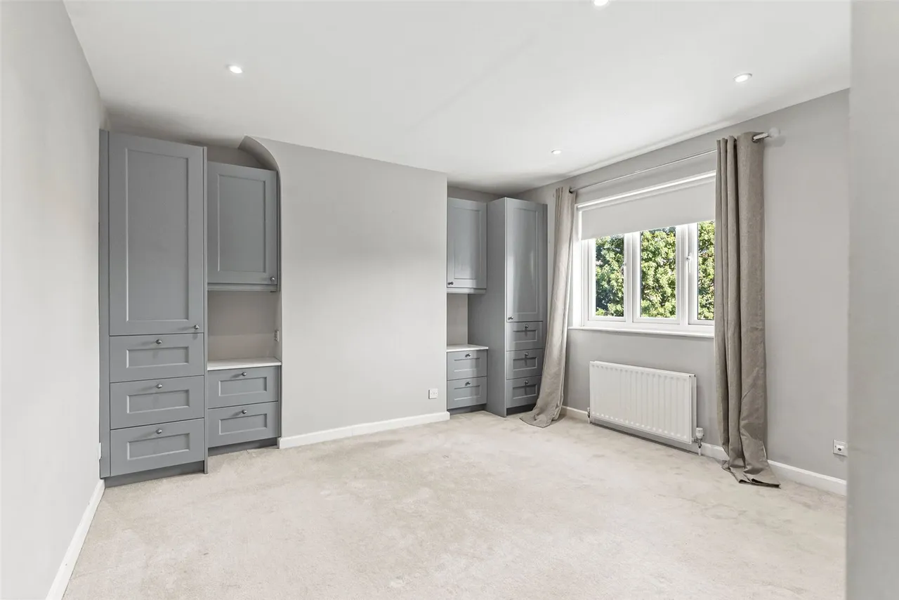 Wembley Road, Hampton, TW12 2QE, photo 12