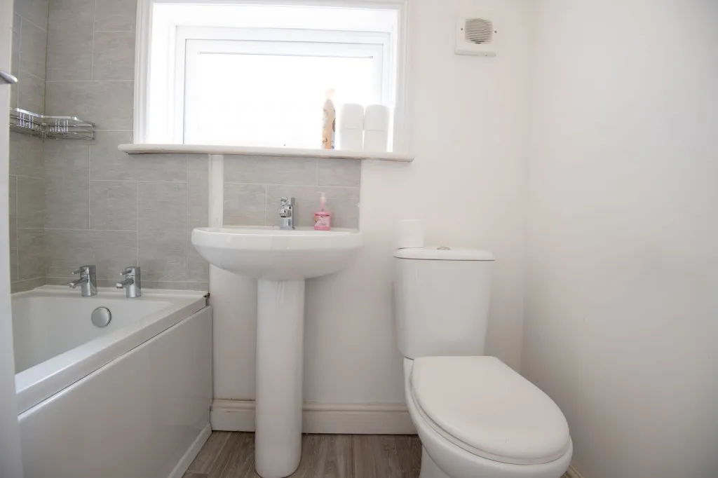 Great Park Street, Wellingborough, NN8, photo 9