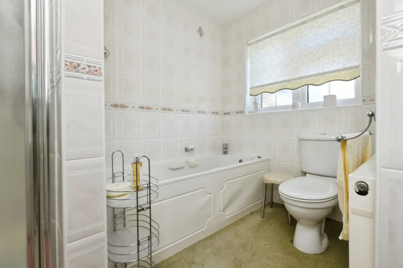 The Gardens, BRENTWOOD, Essex, CM15, photo 20