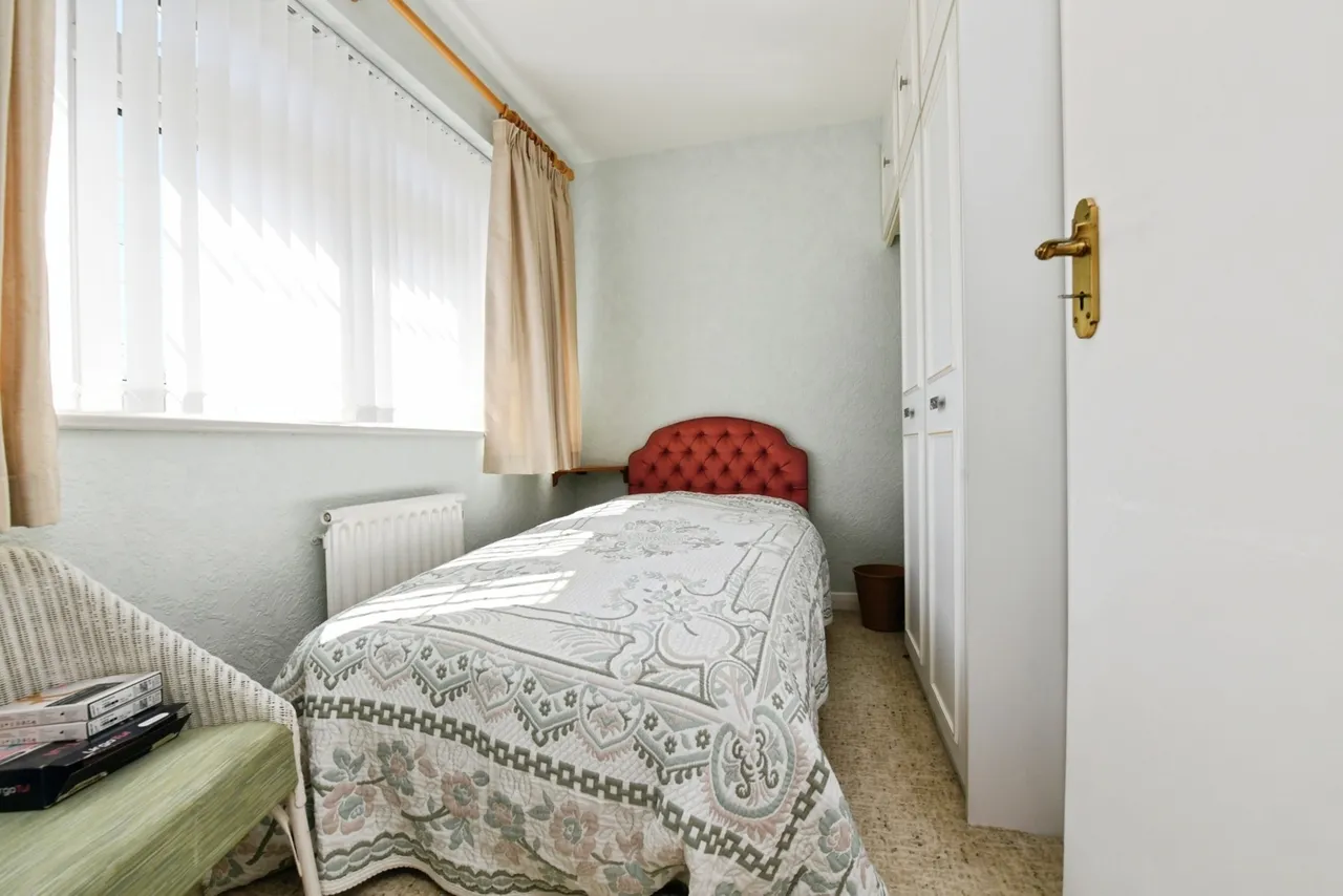 The Gardens, BRENTWOOD, Essex, CM15, photo 12