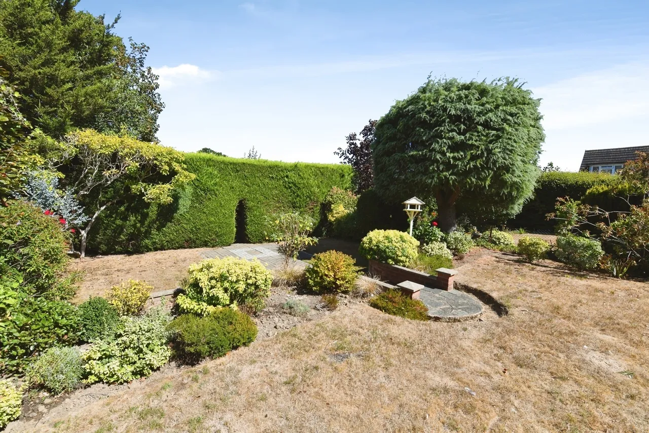 The Gardens, BRENTWOOD, Essex, CM15, photo 16