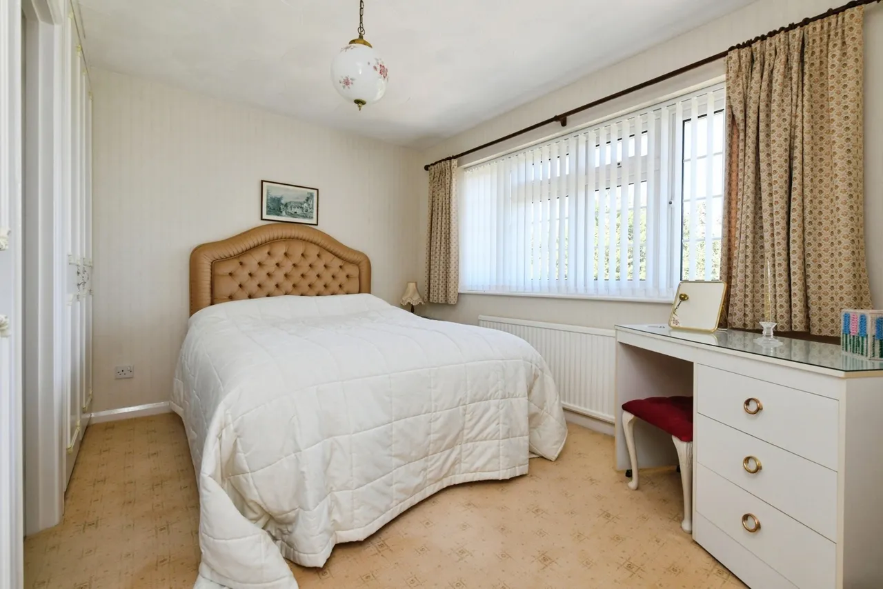 The Gardens, BRENTWOOD, Essex, CM15, photo 19