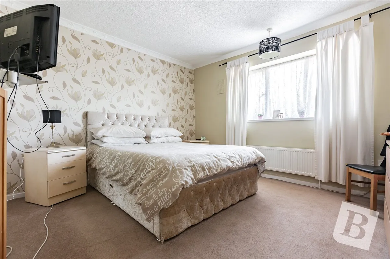 South Ockendon, RM15, photo 5