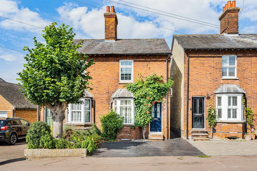 3 bed house for sale, Barkway Road, Royston, SG8