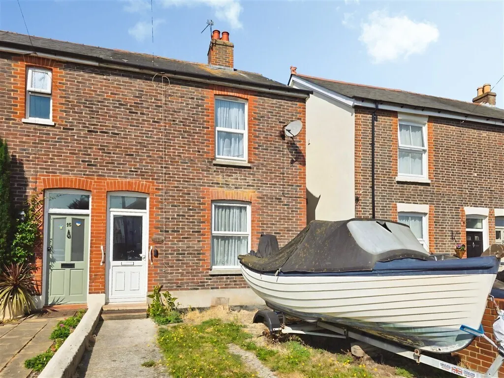 2 bed house for sale — Bridge Road, EMSWORTH
