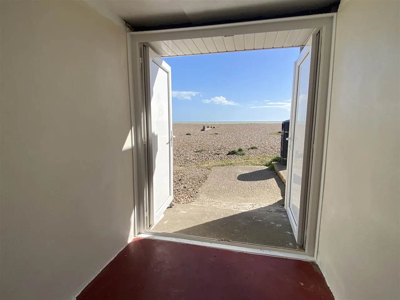 Beach Hut, South Strand, photo 2