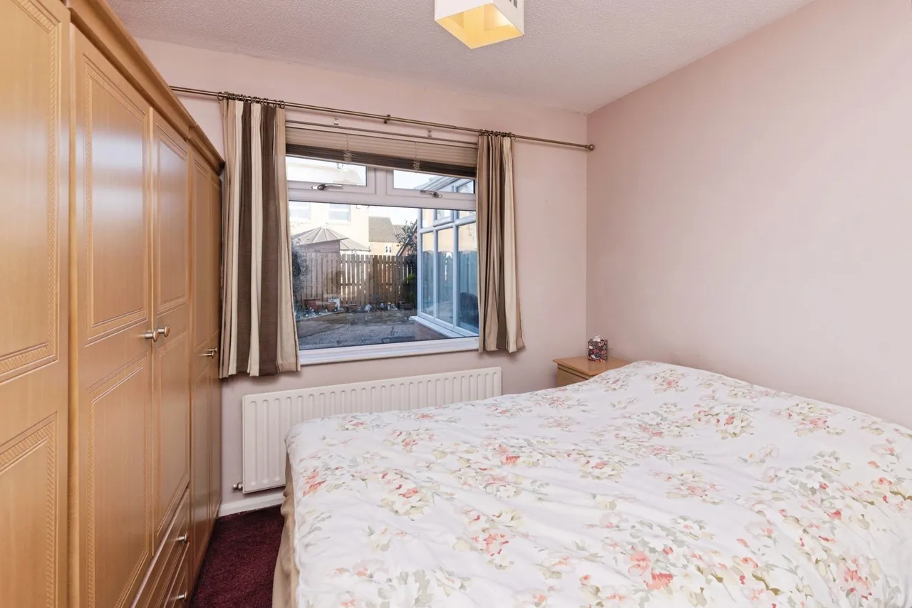 Ogden View Close, Halifax, West Yorkshire, HX2, photo 15