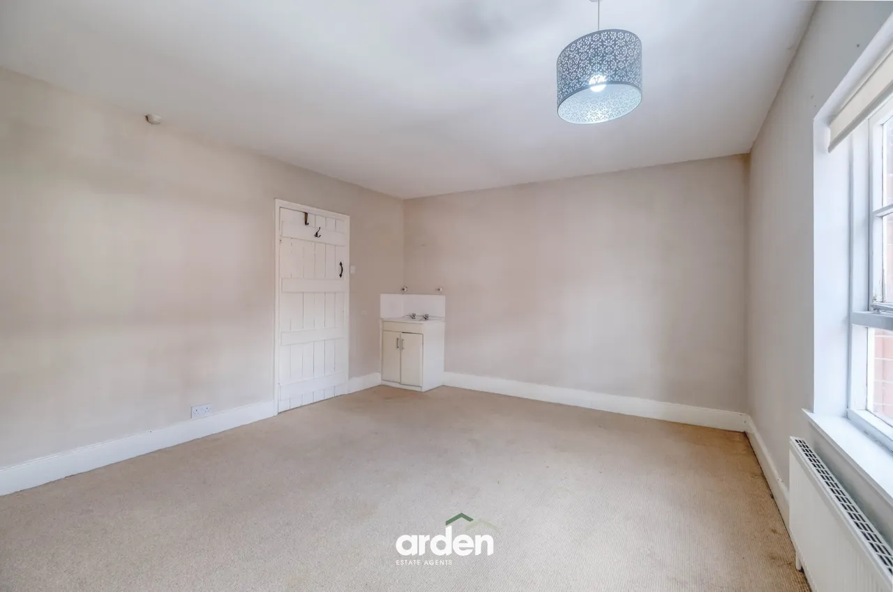 Foregate Street, Astwood Bank, B96, photo 9