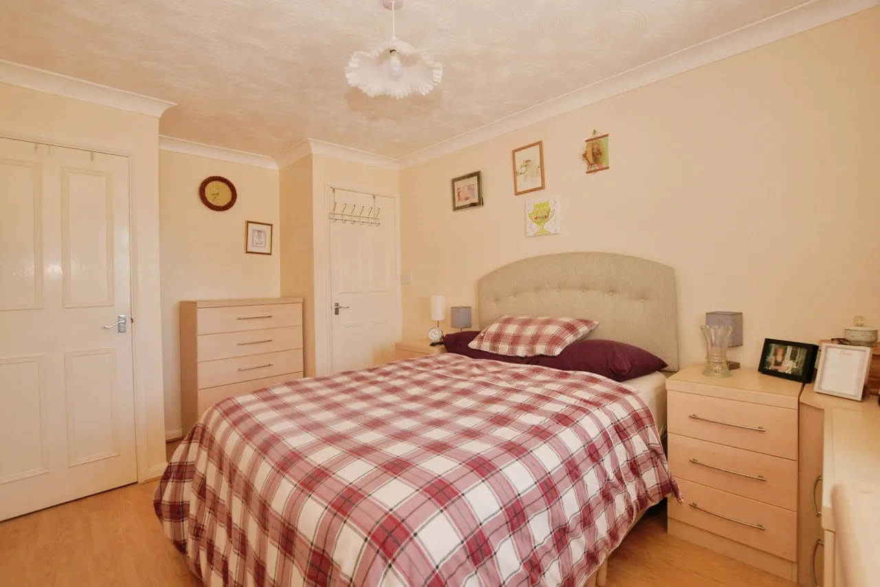 Leonard Road, Greatstone, New Romney, Kent, TN28, photo 4