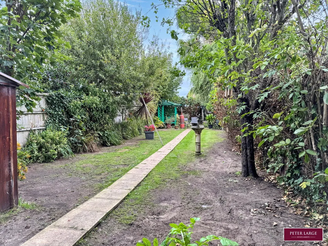 Weaver Avenue, Rhyl, LL18 4HN, photo 11