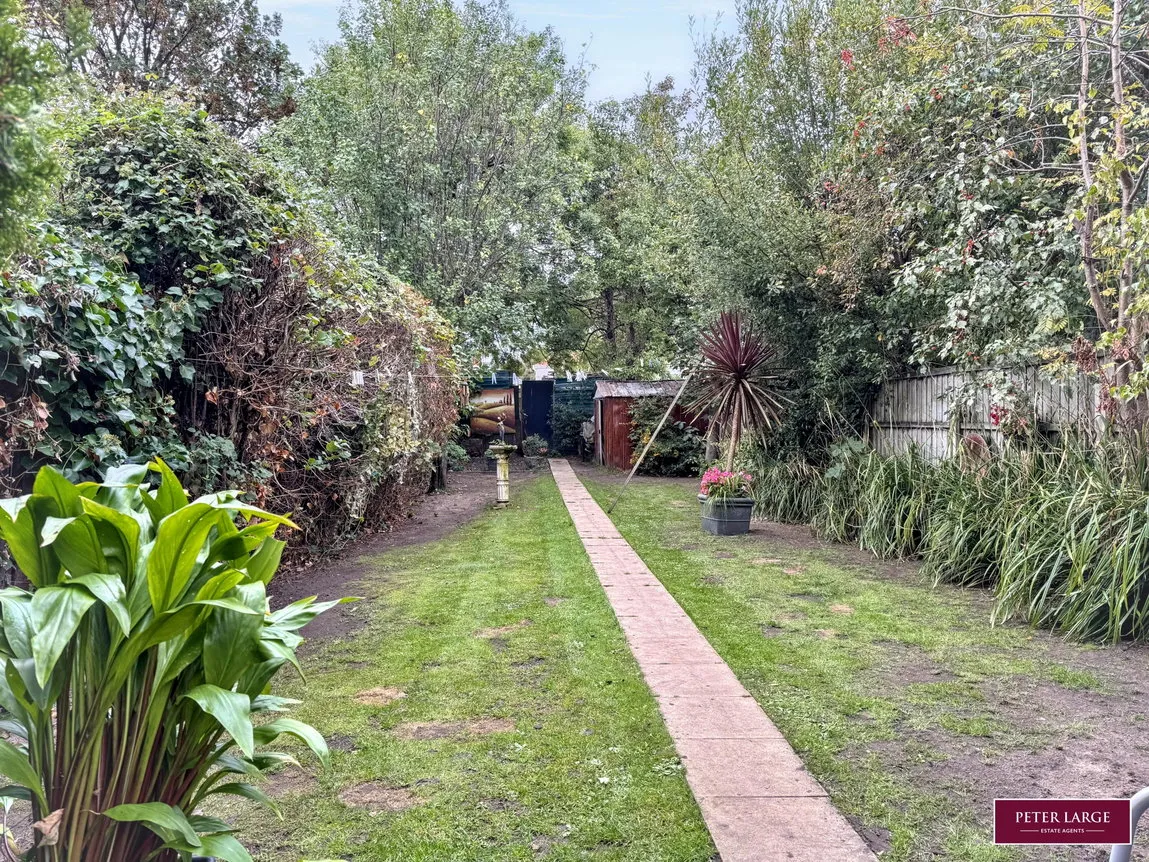 Weaver Avenue, Rhyl, LL18 4HN, photo 3