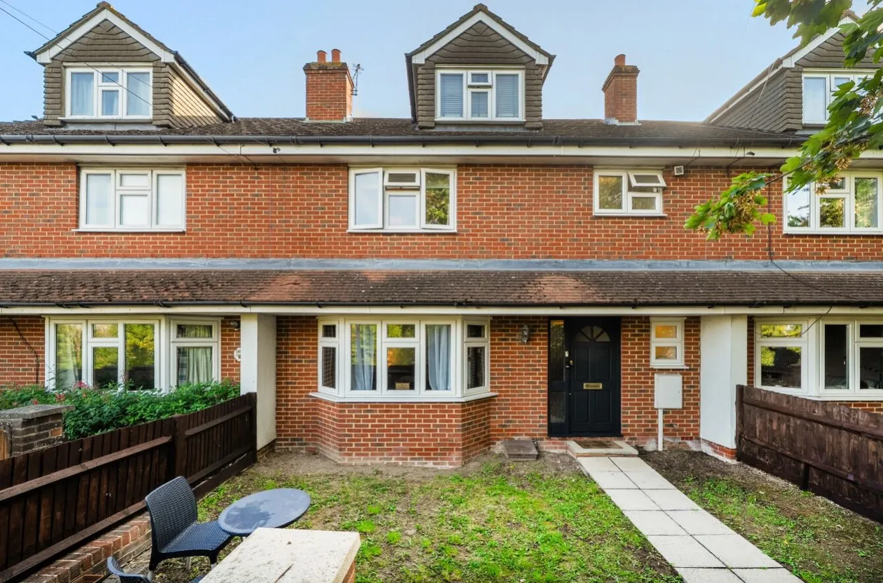 4 bed house for sale, St. Dunstans Hill Cheam, Cheam, SM1