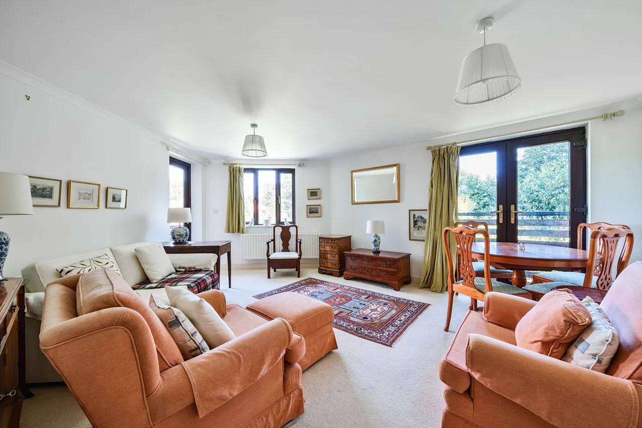 Washington Road, Storrington, RH20, photo 2