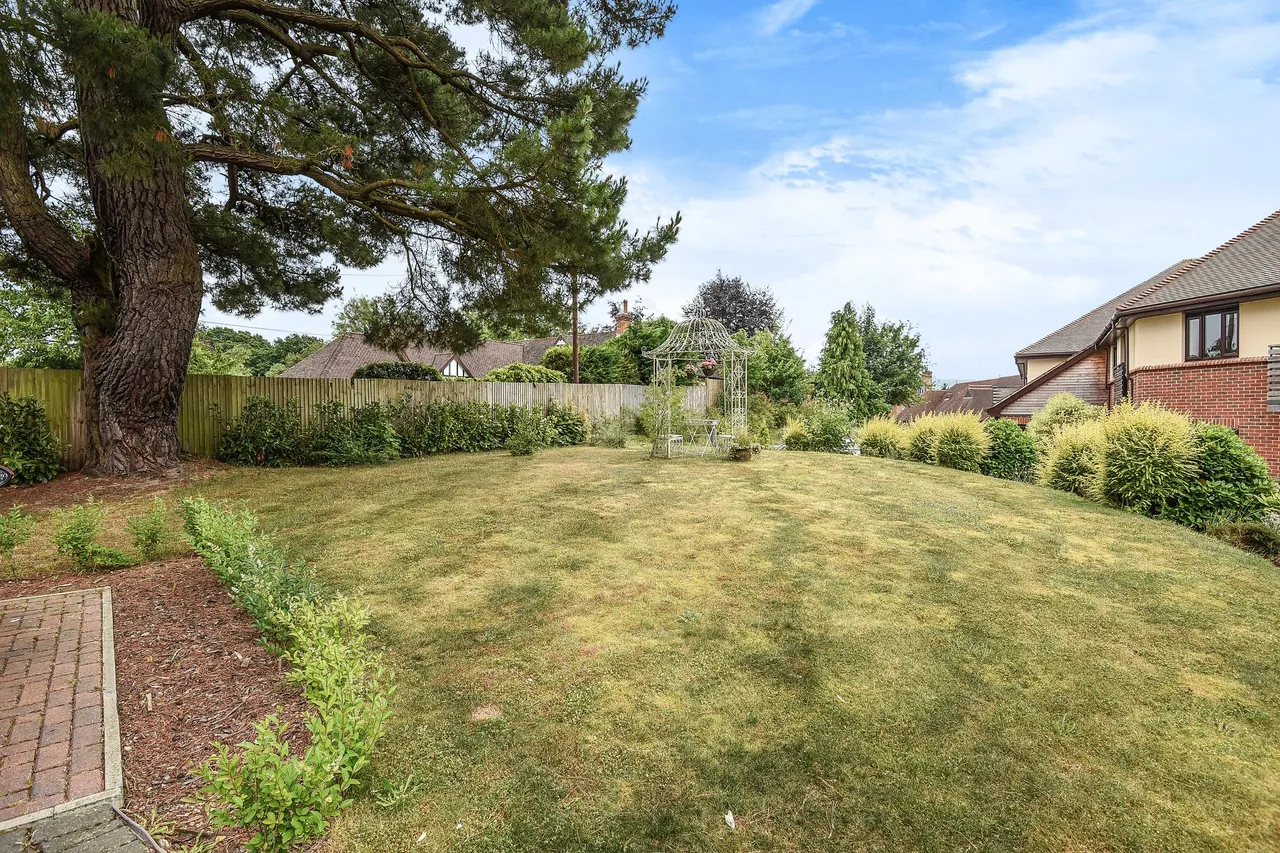 Washington Road, Storrington, RH20, photo 10