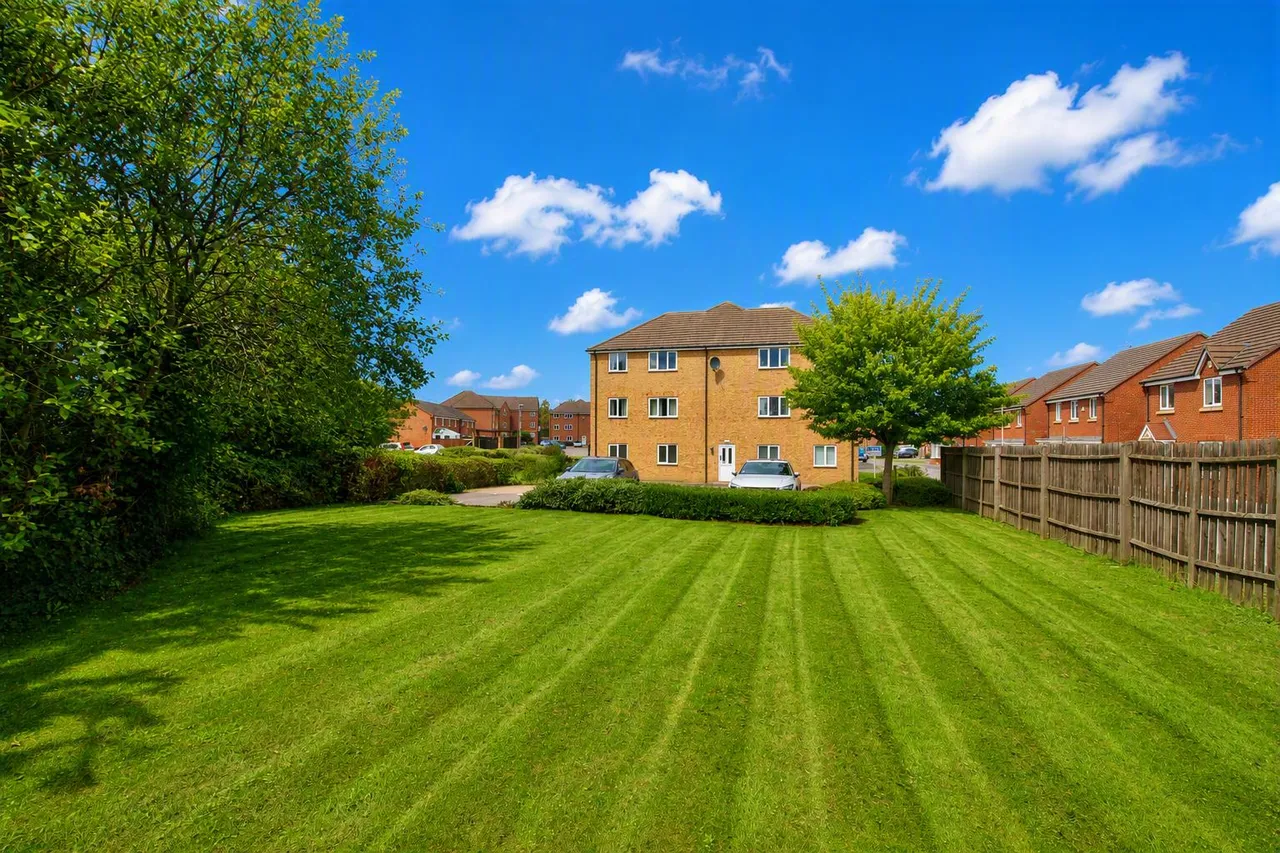 Halt Mews, Kingswinford, DY6, photo 15