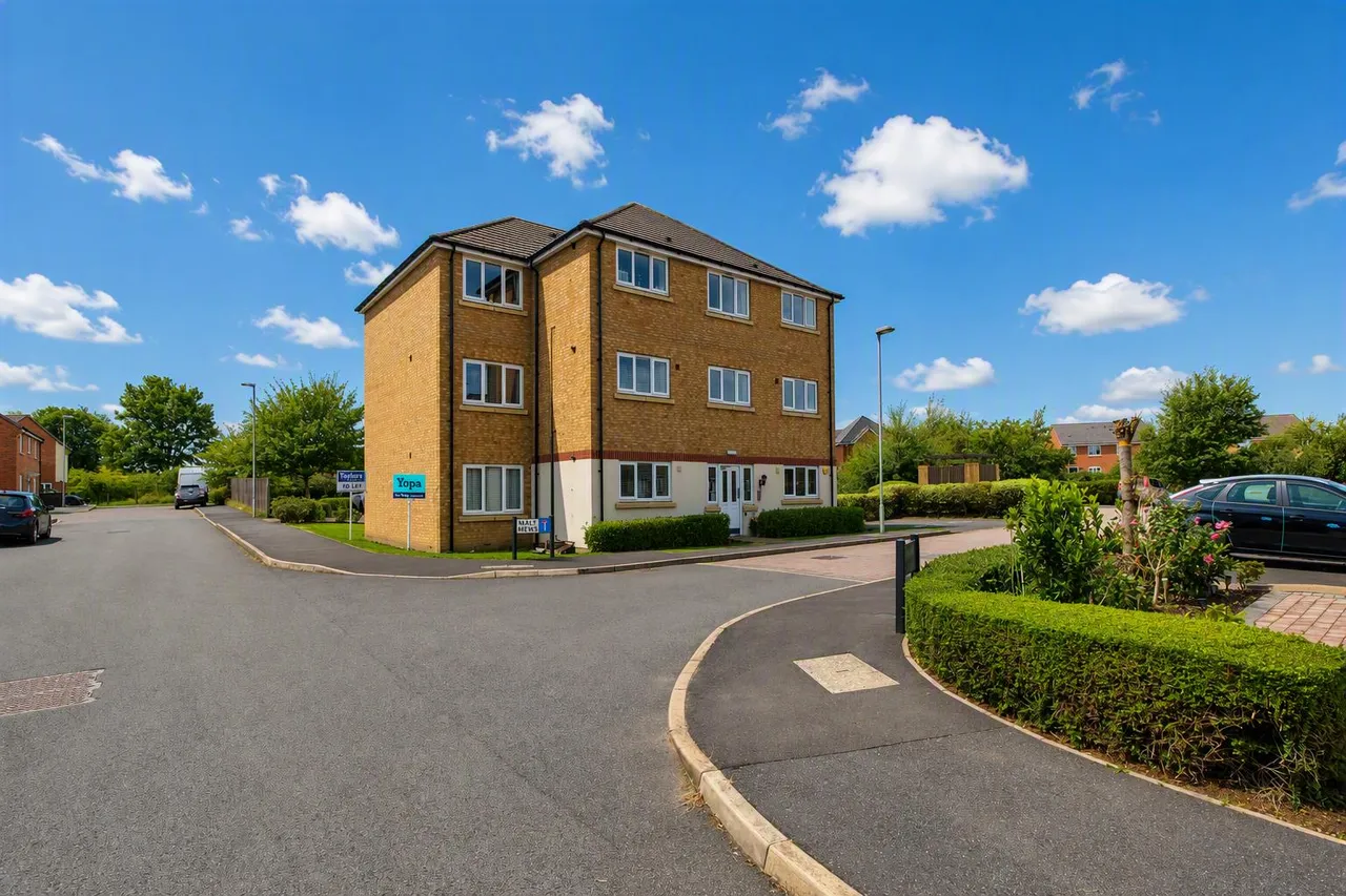 Halt Mews, Kingswinford, DY6, photo 17