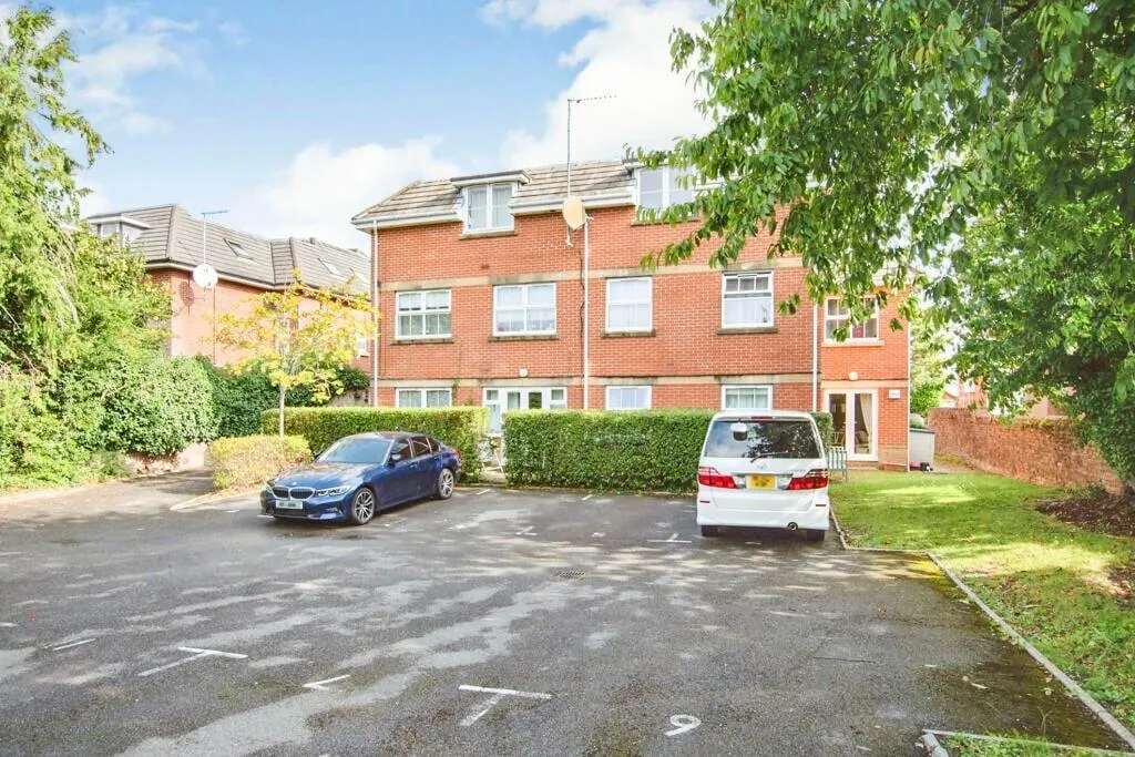 Lowther Road, Bournemouth, BH8, photo 2