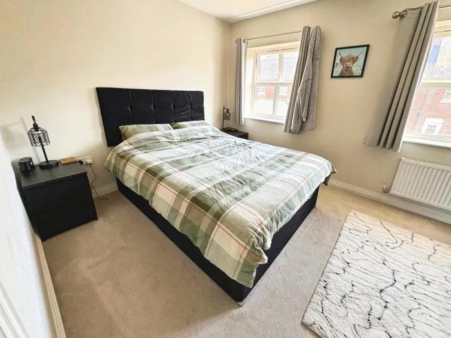 Timms Close, Aylesbury, HP20, photo 4
