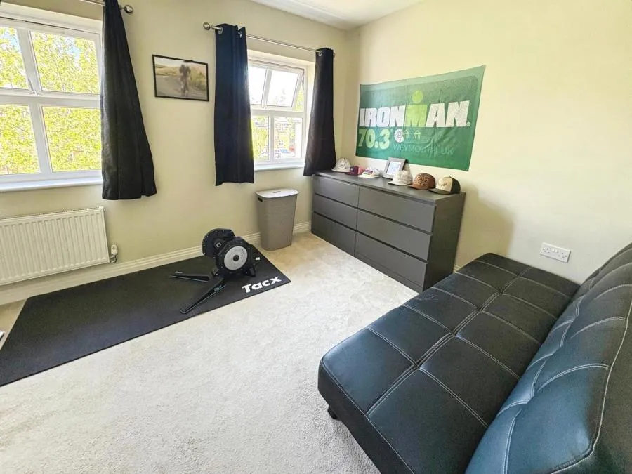 Timms Close, Aylesbury, HP20, photo 6