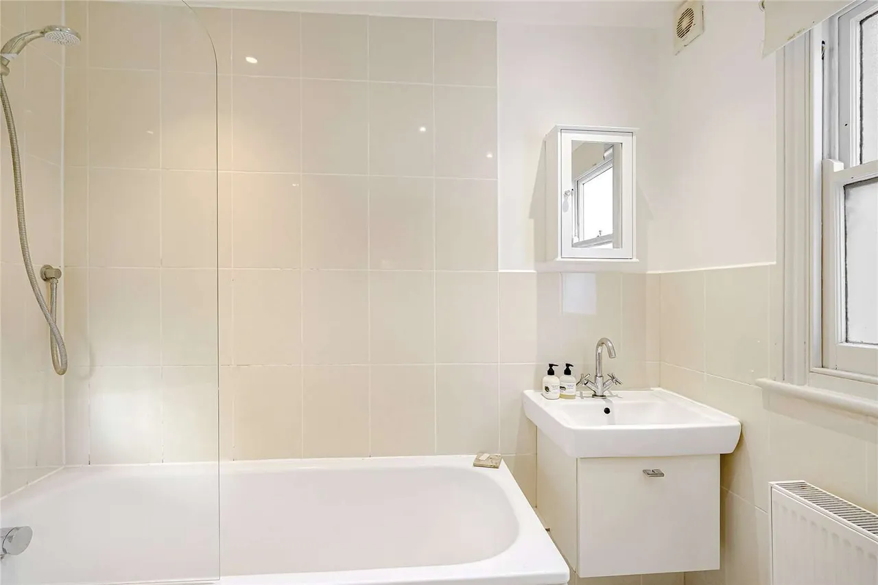 Barmouth Road, London, SW18, photo 7