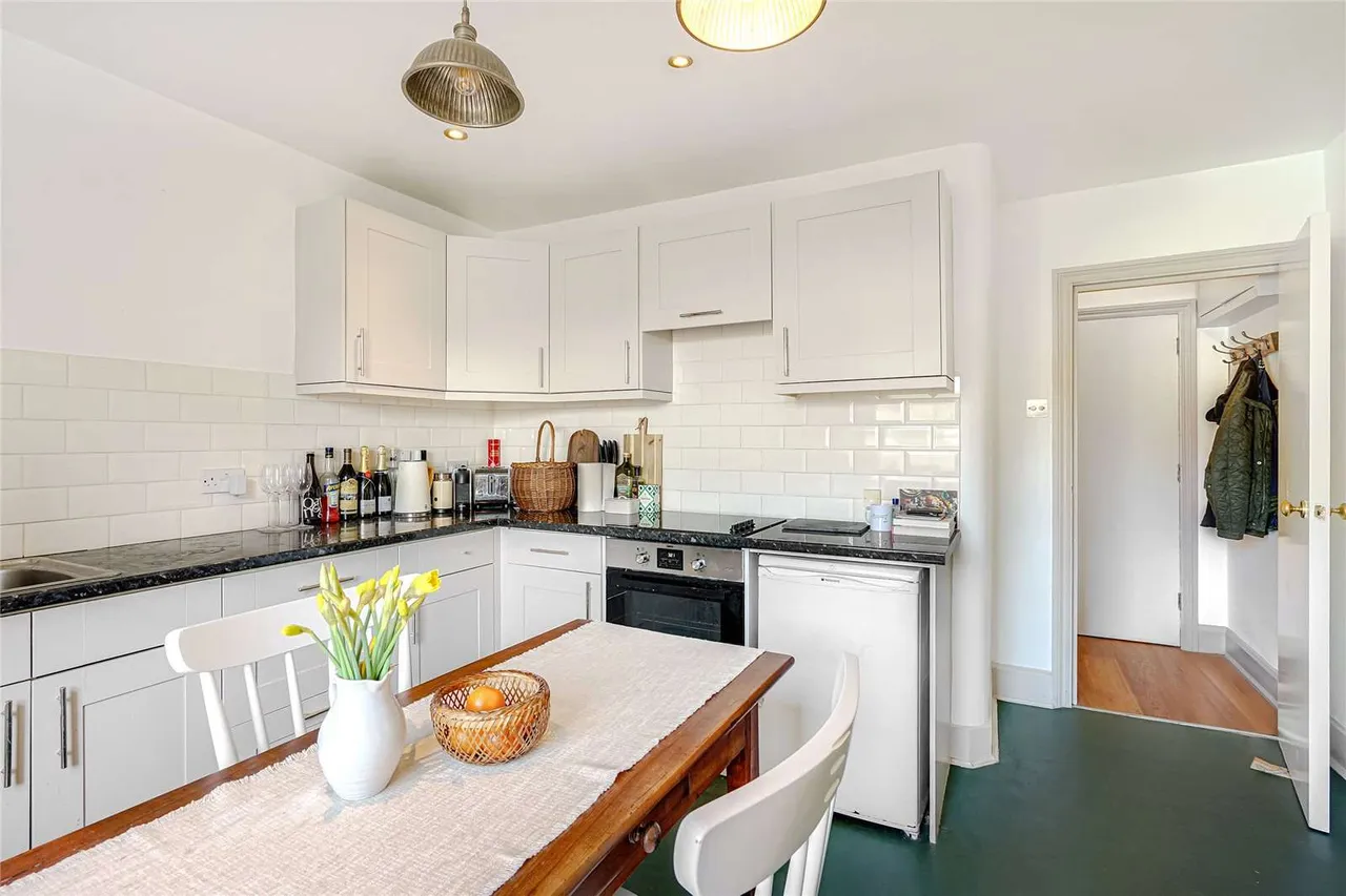 Barmouth Road, London, SW18, photo 5