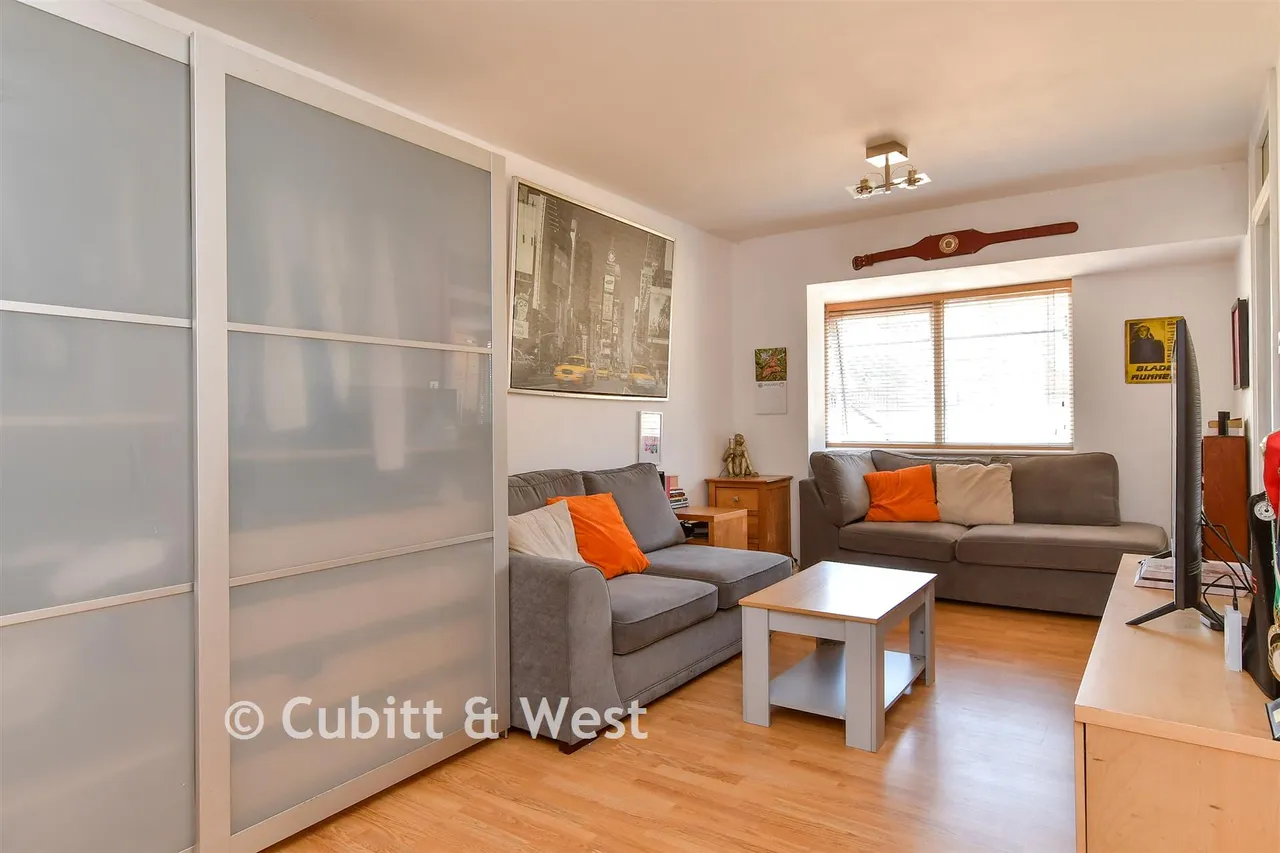 Balcombe Road, Peacehaven, BN10, photo 4