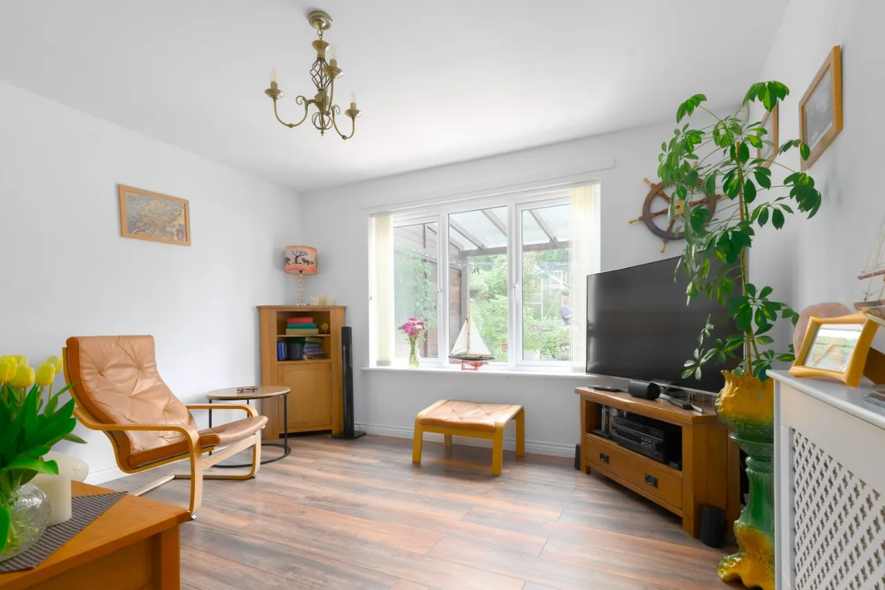Kingfisher Place, Dunfermline, KY11 8JN, photo 2
